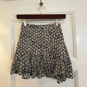 Zara Black Floral Print Mini Skirt